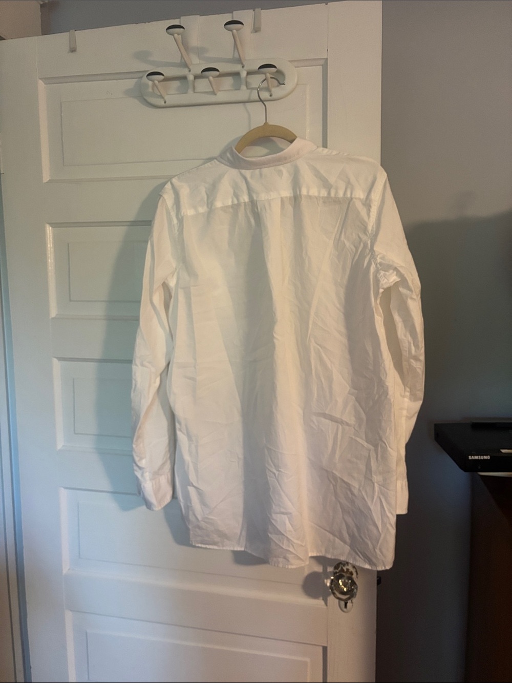 Ralph Lauren White Button-Down Shirt - Picture 5 of 5